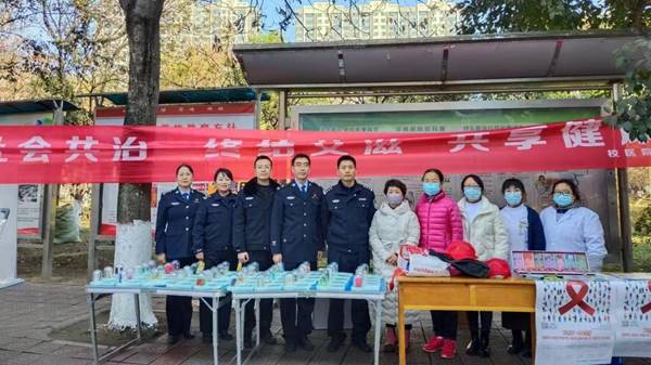 说明: https://www.bjwlxy.cn/__local/E/CB/03/093675D96D73EB11C14A907B027_88E14B46_1F014.jpg