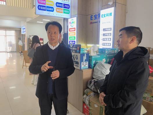 说明: de41c62fc7bd5ec319c063f71e83d47